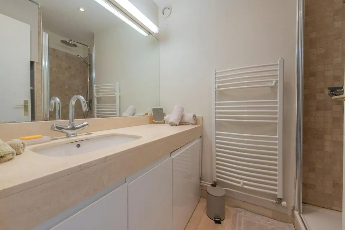 Riviera Escape - Sea View, Pool & Tennis Cannes 0*,